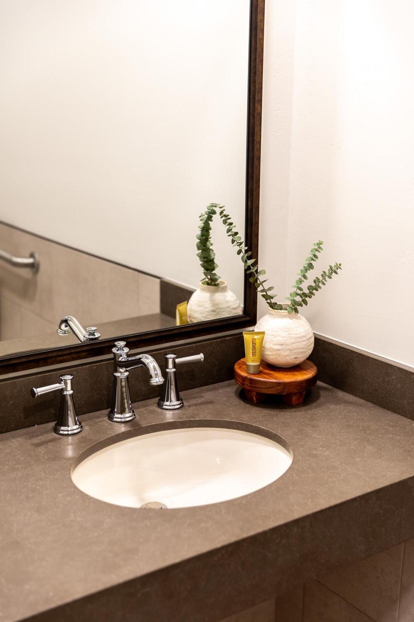 Ayres Hotel Redlands - Loma Linda Ngoại thất bức ảnh